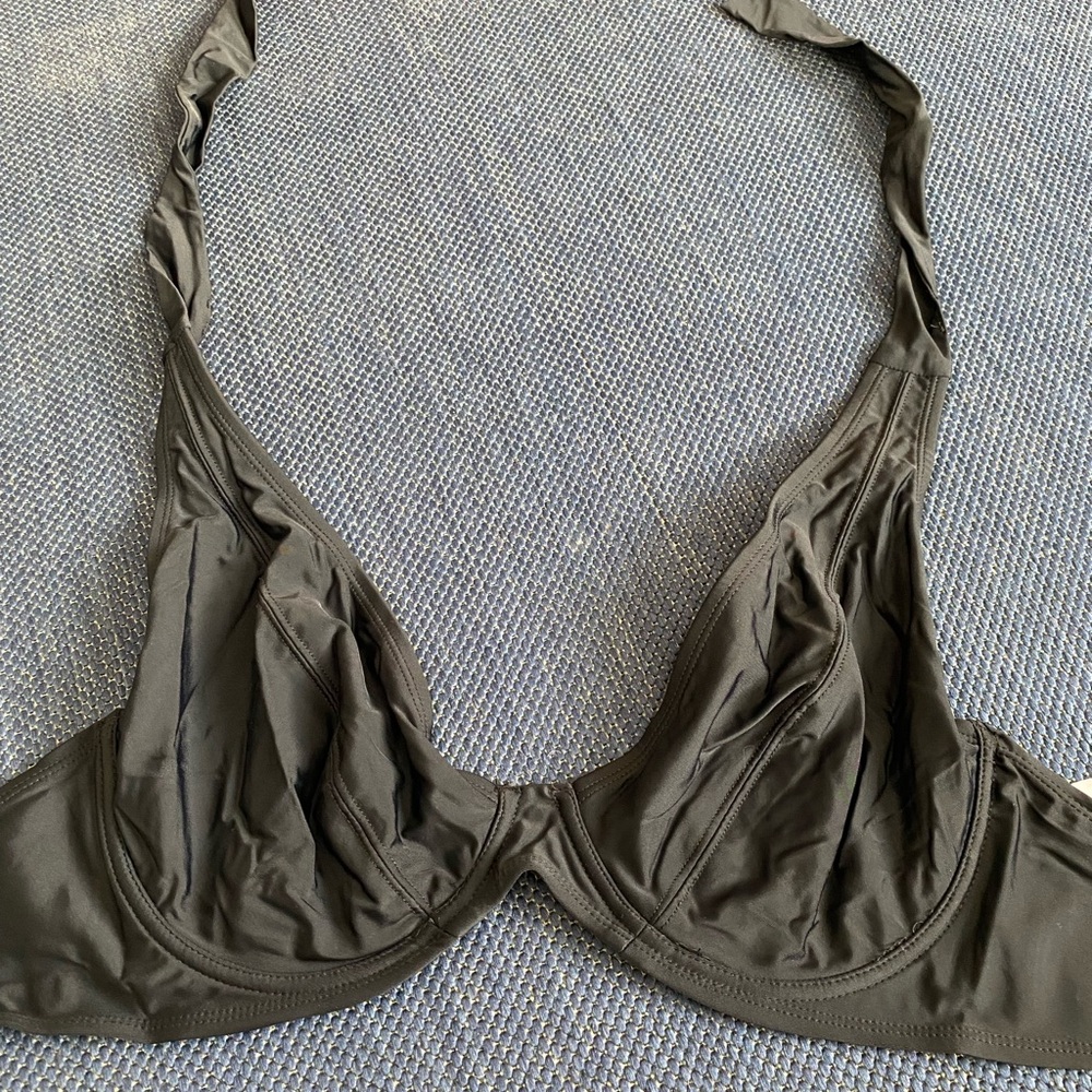 Empetua Elegant Black Women's bikini top